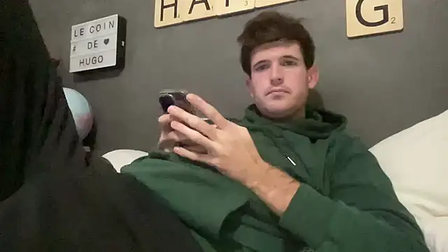 Snapshot of VersaGoo chatting on 11/11/25, 06:19 VersaGoo online show from 11/11/25, 06:19