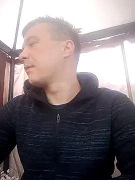 Snapshot of viktor1992-1-1 chatting on 07/13/26, 05:10 viktor1992-1-1 online show from 07/13/26, 05:10