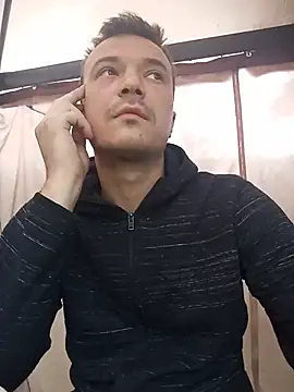 Snapshot of viktor1992-1-1 chatting on 07/15/26, 04:29 viktor1992-1-1 online show from 07/15/26, 04:29