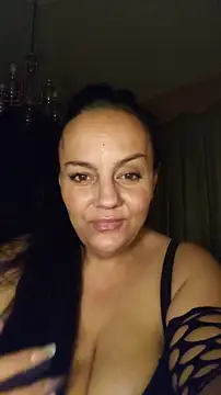 Snapshot of pasajuis chatting on 10/14/25, 08:53 pasajuis online show from 10/14/25, 08:53