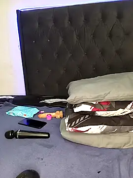 Sex bomb30 online show from 03/03/26, 08:48