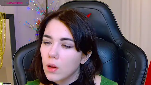 Kelly foox online show from 12/16/25, 09:47