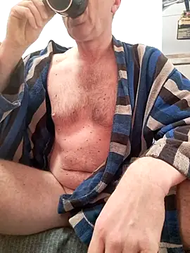 Vintermelon2 online show from 02/18/26, 07:59