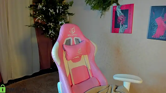 L1na Reeds online show from 12/18/25, 01:22