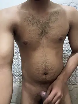 Elegant Guy online show from 03/18/26, 01:25