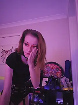 lonely Cosplay chick online show from 11/28/25, 01:47