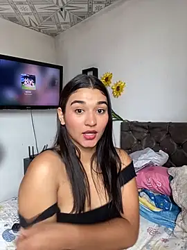 MelodySwetie   online show from 10/21/25, 01:56