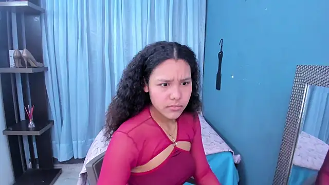 AriaVega online show from 10/08/25, 12:36