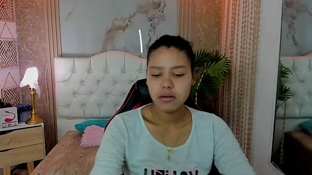 AriaVega online show from 03/20/26, 01:05