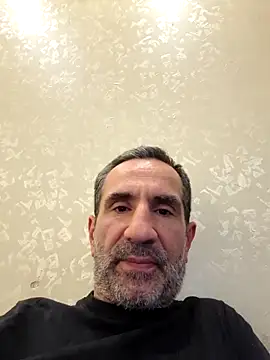 Snapshot of hakannazli chatting on 10/12/25, 03:33 hakannazli online show from 10/12/25, 03:33