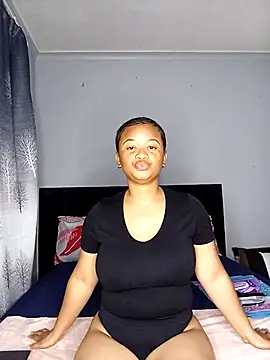 Snapshot of Sultrytits6 chatting on 10/30/25, 09:15 Sultrytits6 online show from 10/30/25, 09:15