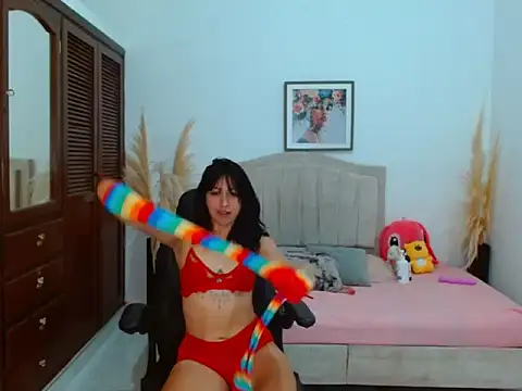 Snapshot of annyrusso chatting on 12/05/25, 05:53 annyrusso online show from 12/05/25, 05:53