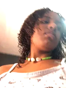 Lorennapires online show from 10/27/25, 03:16