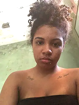 Lorennapires online show from 01/08/26, 06:54