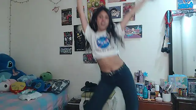 caramel doll   online show from 02/06/26, 12:48