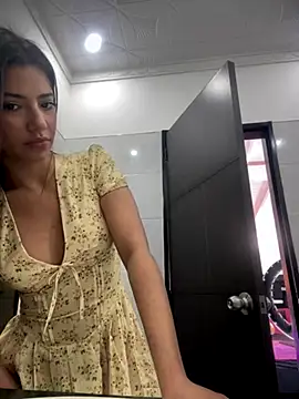 GoodGirlGoneXXX online show from 10/04/25, 10:30