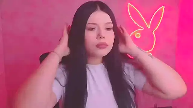 Mona Esty online show from 11/11/25, 12:38