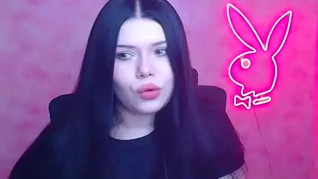 Mona Esty online show from 12/18/25, 06:25