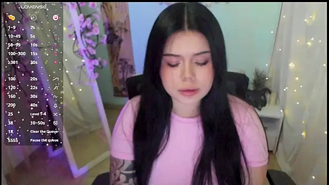 Mona Esty online show from 04/18/26, 06:17