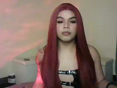 Snapshot of TarahFox chatting on 10/03/25, 06:05 TarahFox online show from 10/03/25, 06:05