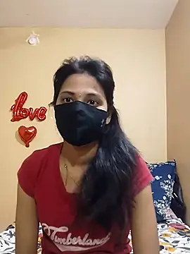 Snapshot of swethareddyy9119 chatting on 11/07/25, 03:34 swethareddyy9119 online show from 11/07/25, 03:34