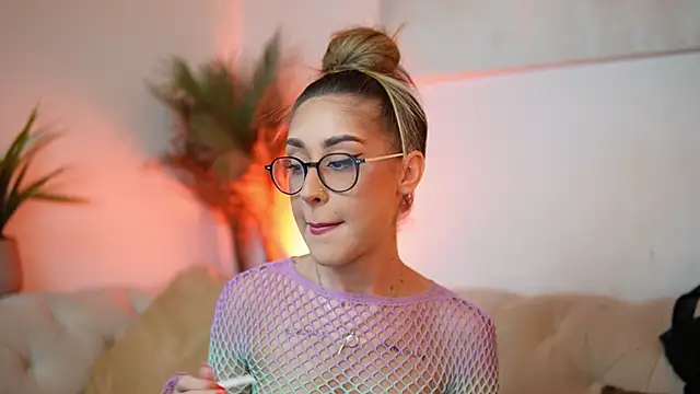 AileenKiss online show from 11/22/25, 08:19