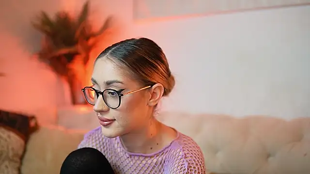 AileenKiss online show from 12/20/25, 09:22