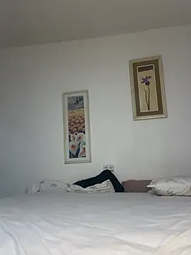 KatherinPol online show from 04/17/26, 06:05