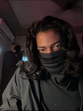 Ujjwallkumar0069 online show from 04/23/26, 12:29