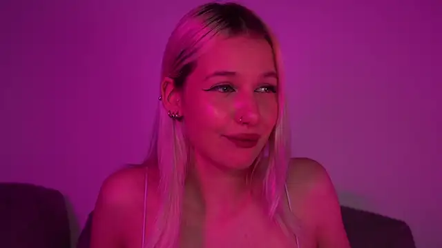 RanyThomson online show from 04/23/26, 06:21