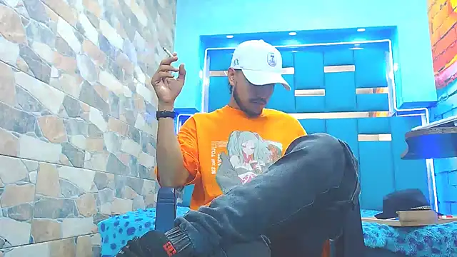 Snapshot of dazo_vnzl12 chatting on 10/07/25, 12:46 dazo vnzl12 online show from 10/07/25, 12:46