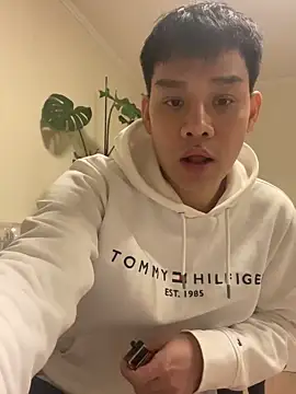 latava online show from 10/16/25, 05:58