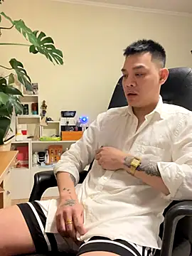 latava online show from 11/30/25, 04:22