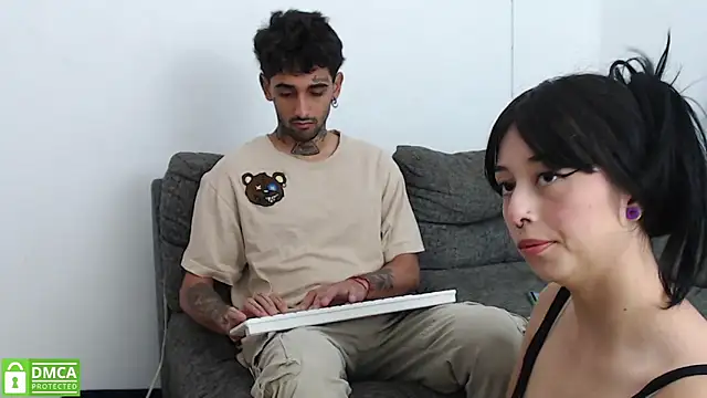 Snapshot of sombralovers chatting on 11/26/25, 02:18 sombralovers online show from 11/26/25, 02:18