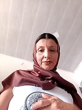 Aafsha  online show from 10/27/25, 01:04