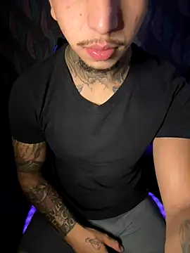 RealGdiass online show from 12/19/25, 05:47