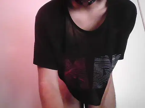 Sunny Pebble online show from 11/09/25, 03:49