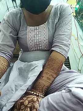 Snapshot of Nisha_sonu_couple chatting on 10/12/25, 08:35 Nisha sonu couple online show from 10/12/25, 08:35