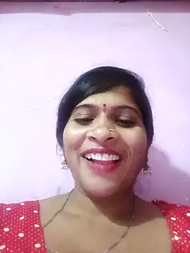 Snapshot of Priyanka_hot54 chatting on 10/06/25, 03:31 Priyanka hot54 online show from 10/06/25, 03:31