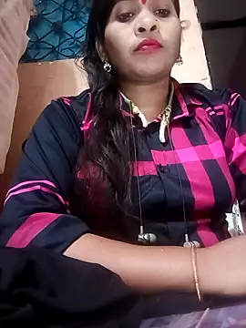 Snapshot of Priyanka_hot54 chatting on 10/27/25, 07:12 Priyanka hot54 online show from 10/27/25, 07:12