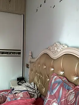 Mile-m online show from 01/16/26, 06:06