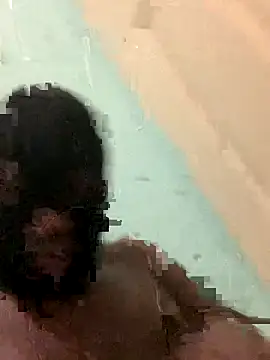 Snapshot of Dark_vains chatting on 11/10/25, 10:53 Dark vains online show from 11/10/25, 10:53