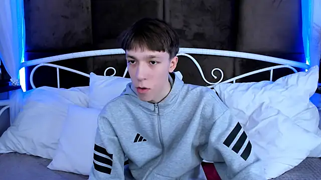 MarkBranston online show from 11/23/25, 10:48