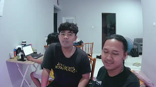 latexidn online show from 12/18/25, 10:38