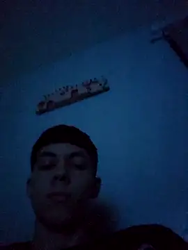 Gabrielr214090 online show from 04/22/26, 06:49