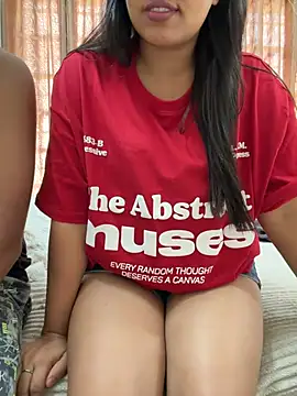 vickyandtania online show from 03/29/26, 06:24