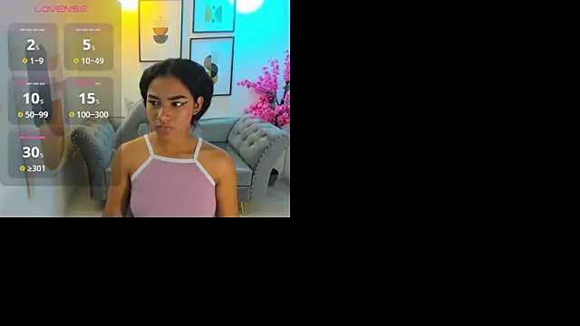 Snapshot of Juliie_coper chatting on 11/06/25, 12:39 Juliie coper online show from 11/06/25, 12:39