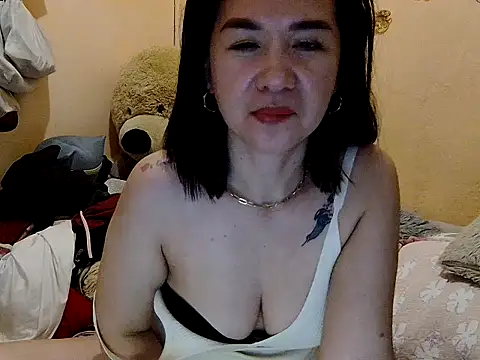 KissHott online show from 02/19/26, 01:29