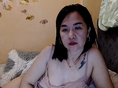 KissHott online show from 02/26/26, 01:54