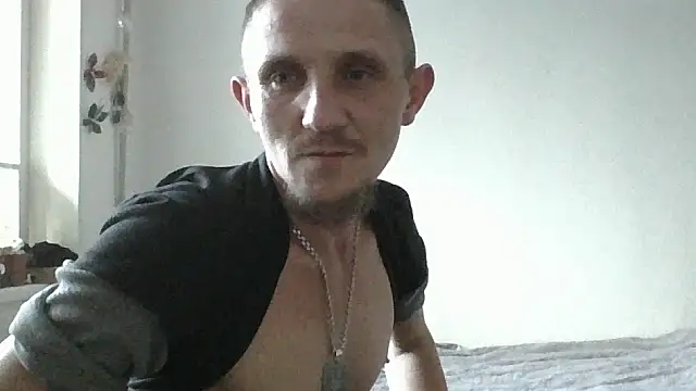 Twolatte1520 online show from 03/15/26, 02:23